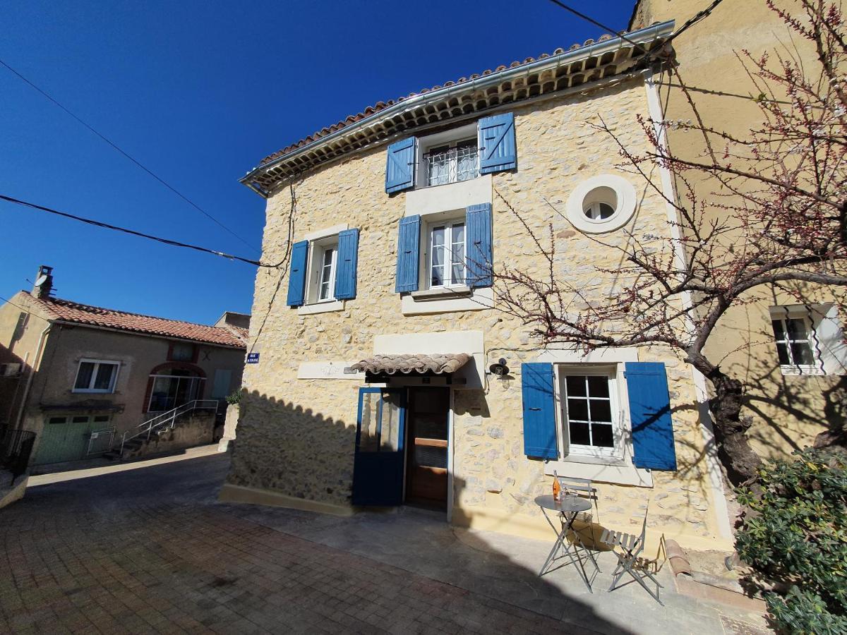 L'Angelus, Gite De Charme Au Coeur Du Vieux Village De Sablet Exteriör bild