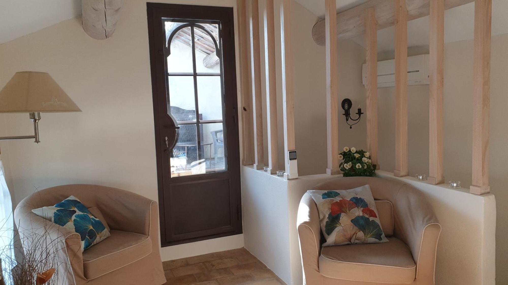 L'Angelus, Gite De Charme Au Coeur Du Vieux Village De Sablet Exteriör bild