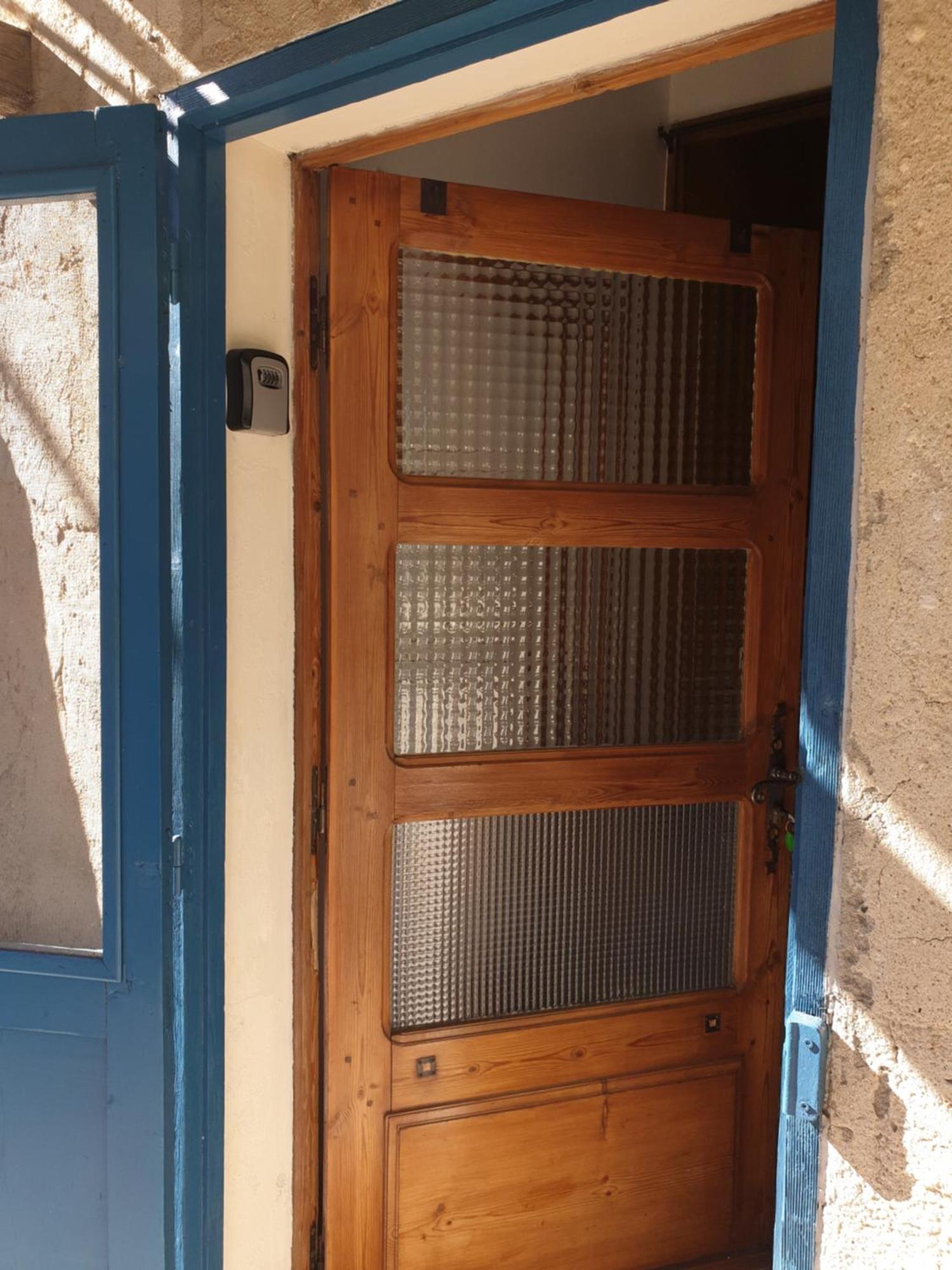 L'Angelus, Gite De Charme Au Coeur Du Vieux Village De Sablet Exteriör bild